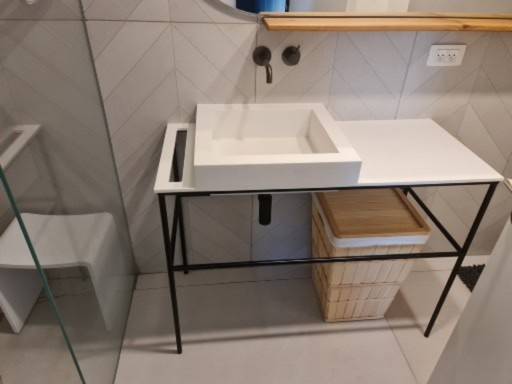 ארונות אמבטיה קוריאן משולב משטח וכיור
