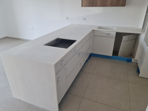 משטח מטבח קוריאן גוון לבן